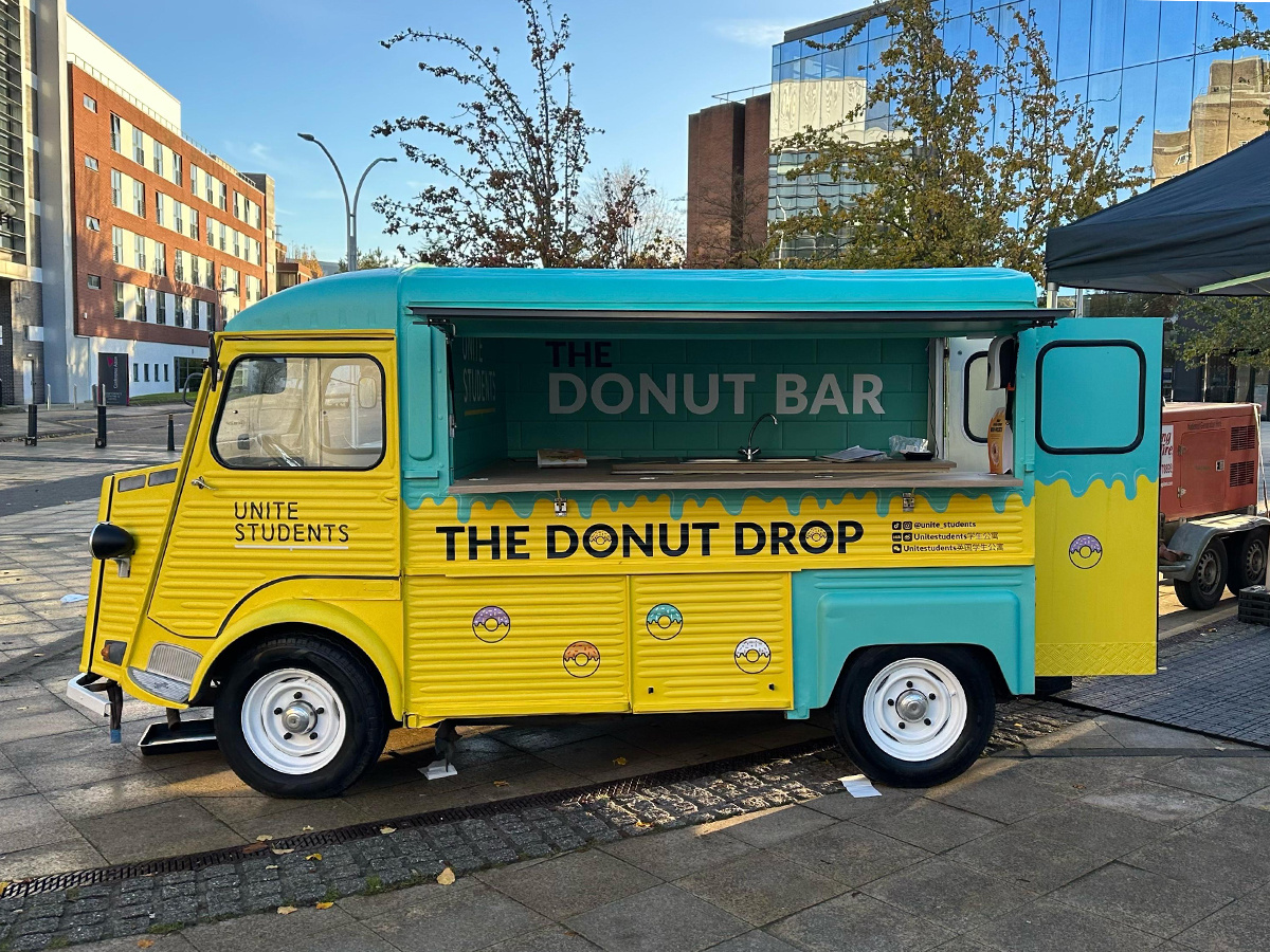 2023 The Donut Drop H-van 1_