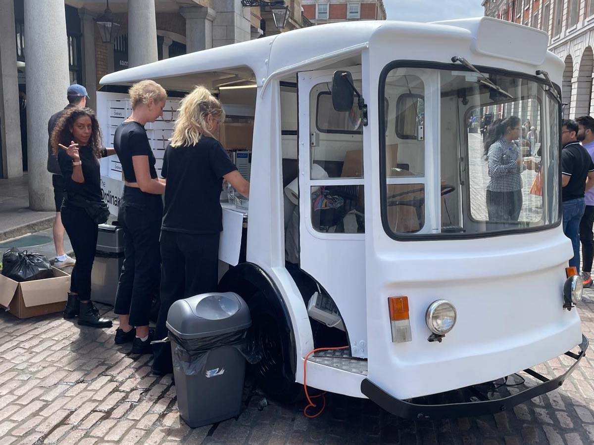 The ordinary milkfloat  2