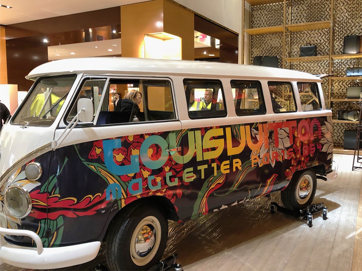 2018 Louis Vuitton Camper 3