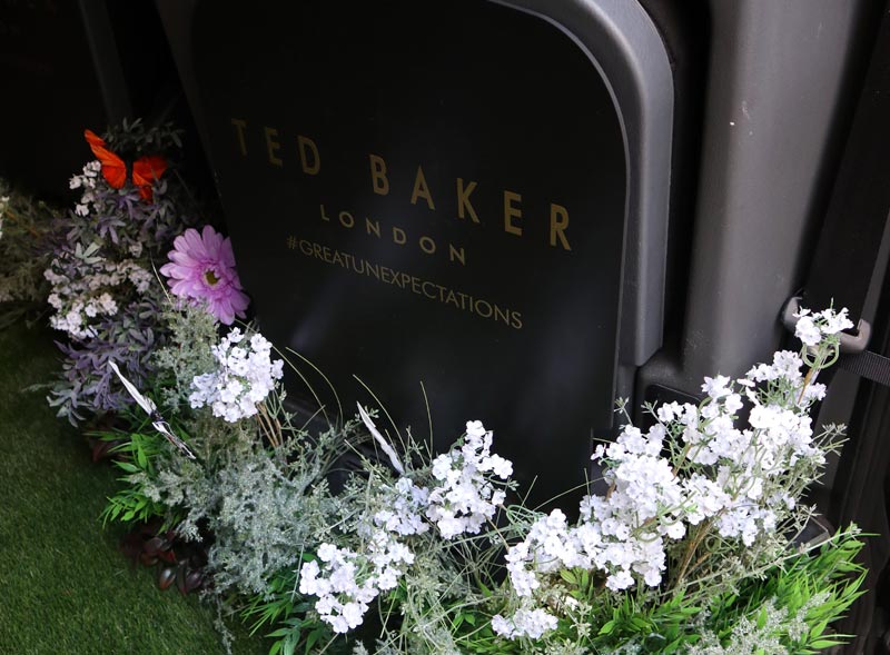 800x589_TedBaker_web7_1725