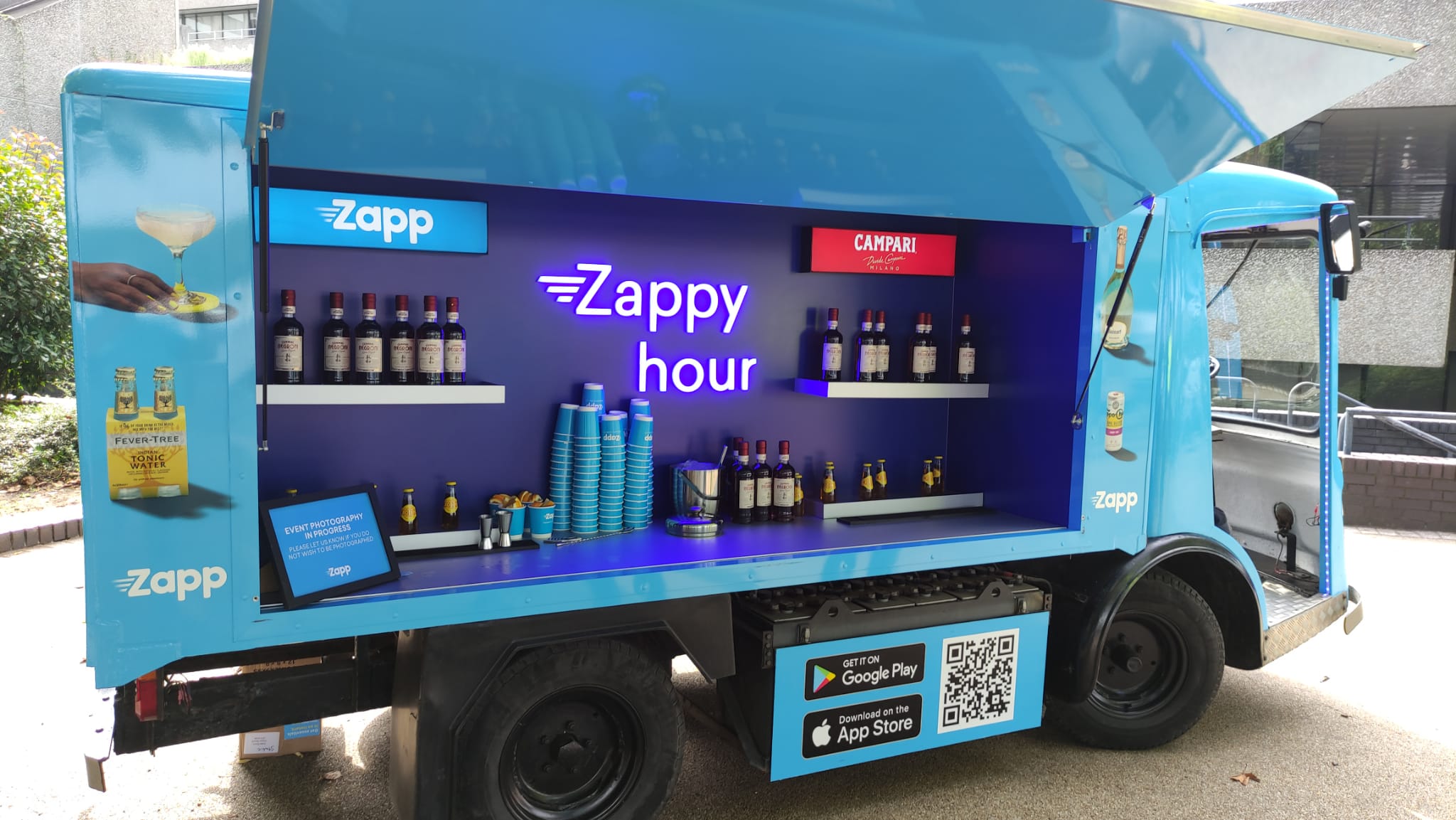 Blue Zapp Milk Float Wine